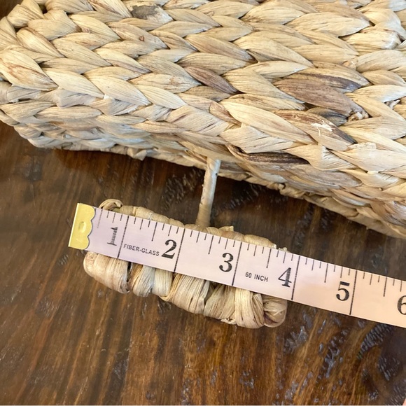 NWT Rattan Tree Home Decor - Picture 6 of 11